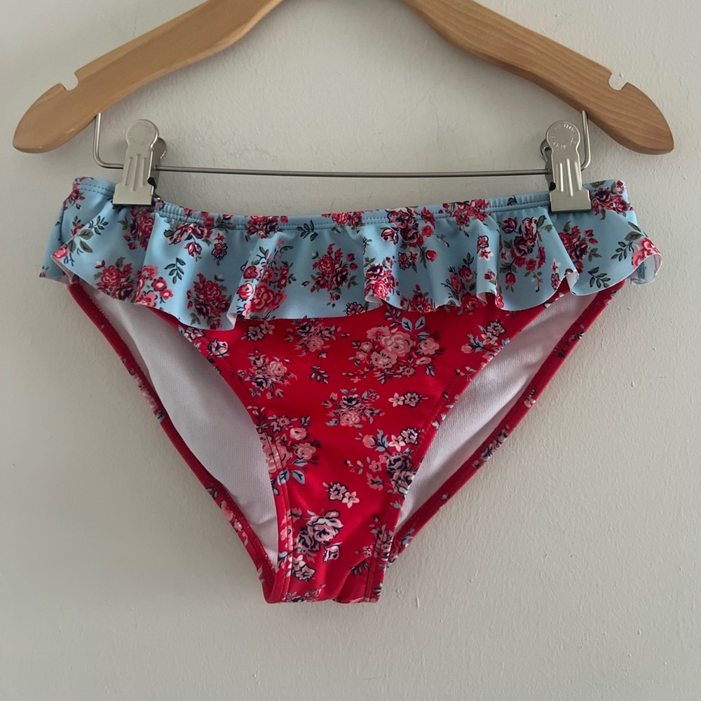 Floral Ruffle Y2K Bikini Set - Picture 2 of 5